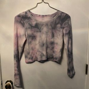 American Eagle Marble Long Sleeve